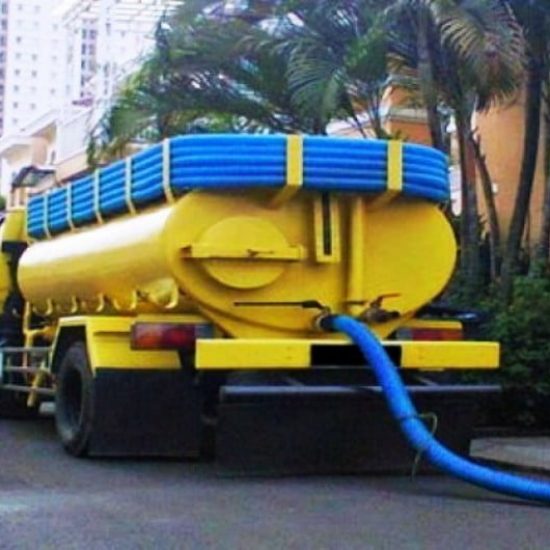 Sedot WC & Penanganan Saluran Mampet